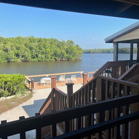 River Wilderness Waterfront Cabins Everglades City Eksteriør billede