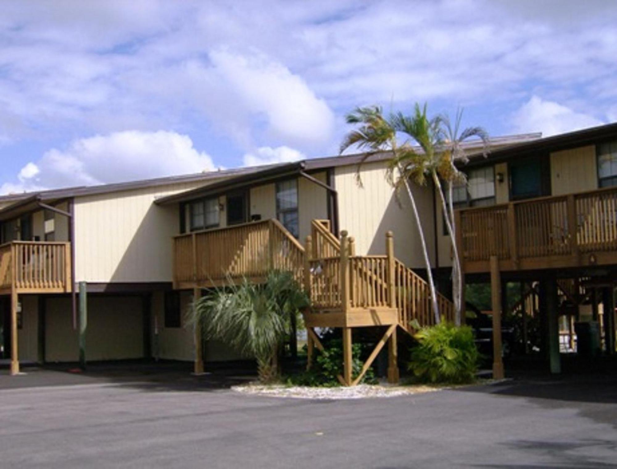 River Wilderness Waterfront Cabins Everglades City Eksteriør billede