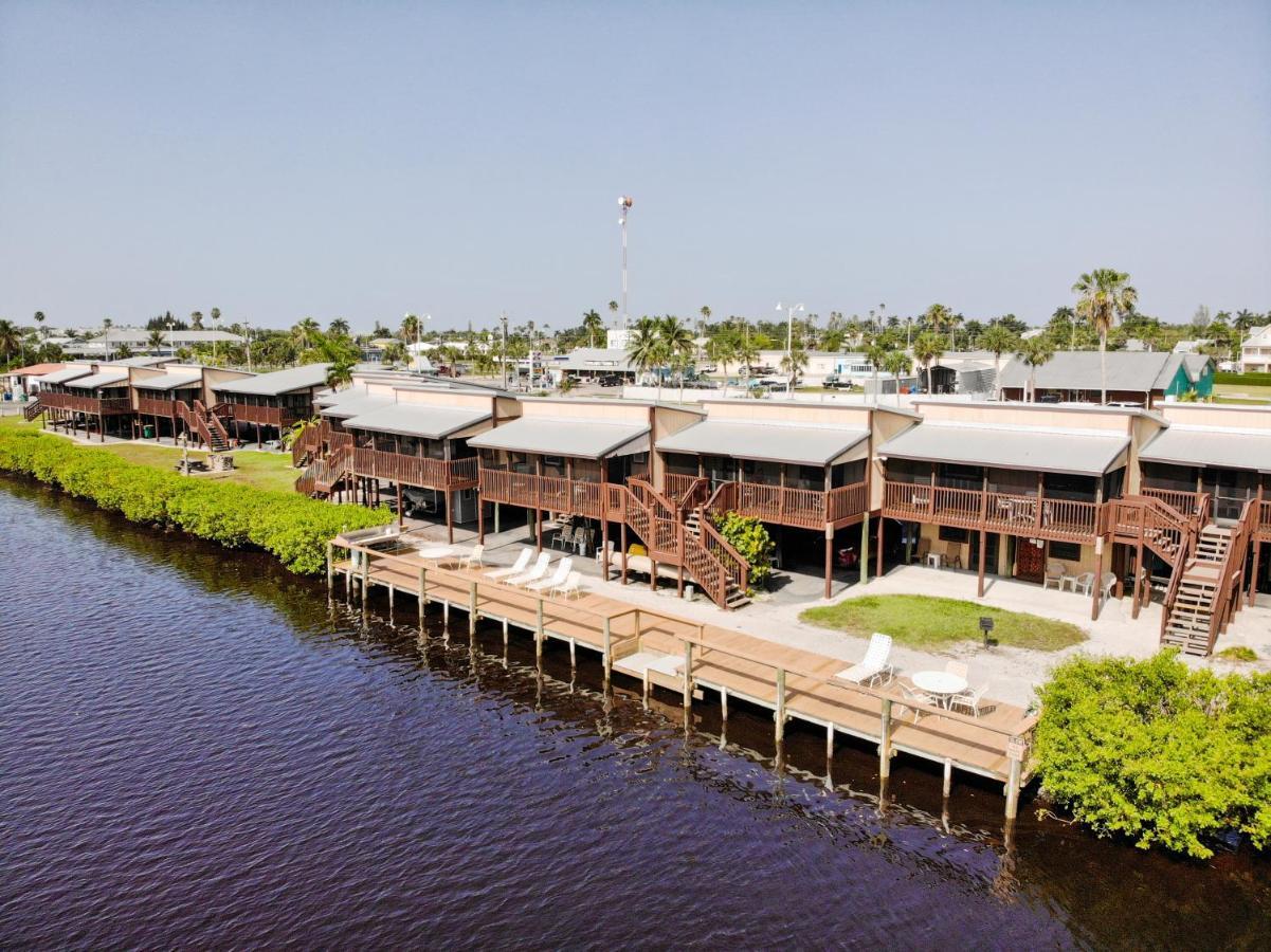 River Wilderness Waterfront Cabins Everglades City Eksteriør billede