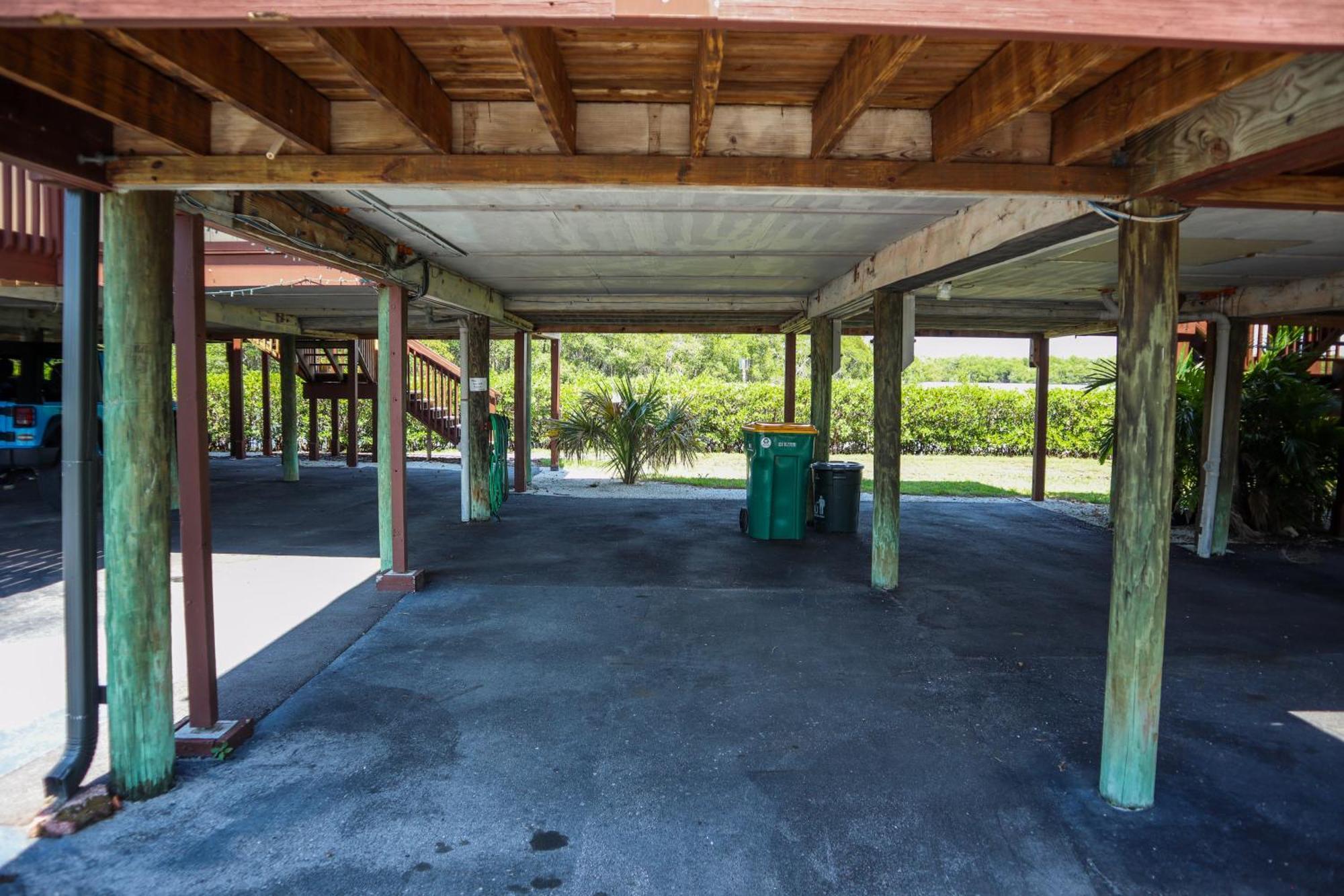River Wilderness Waterfront Cabins Everglades City Eksteriør billede