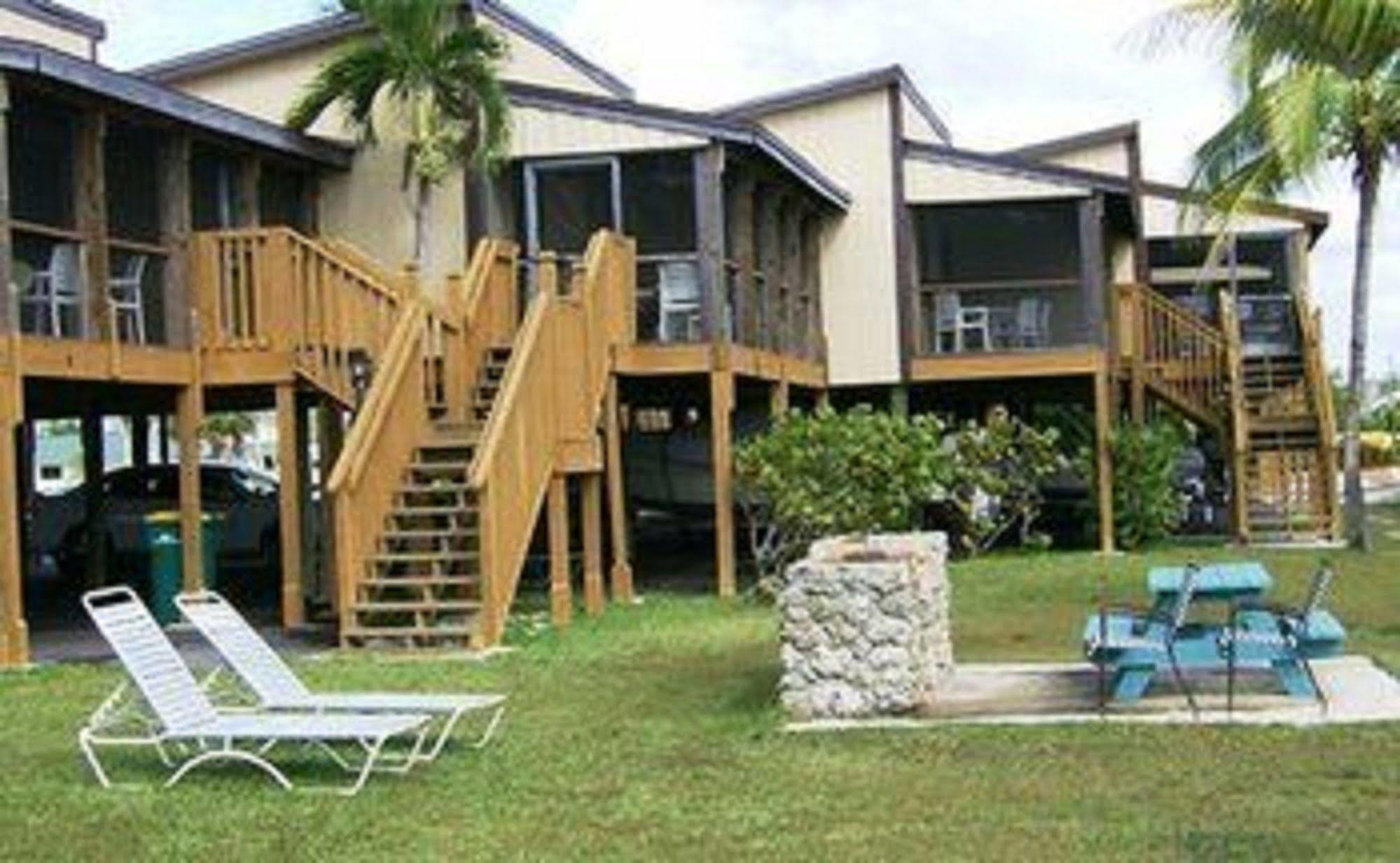 River Wilderness Waterfront Cabins Everglades City Eksteriør billede