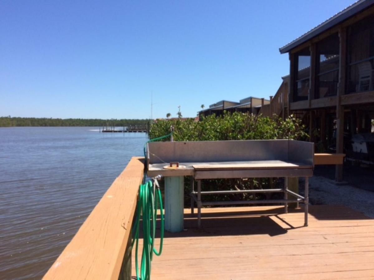 River Wilderness Waterfront Cabins Everglades City Eksteriør billede